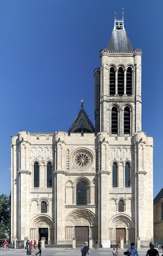 Façade ouest de la Basilique de Saint-Denis, nécropole des rois de France